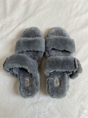 UGG Fuzz Yeah Slides